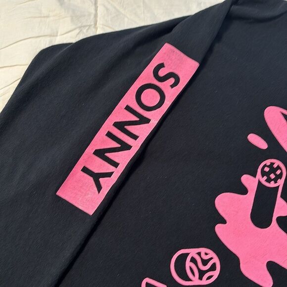 Sonny tann long sleeve graphic tee - Picture 4 of 5